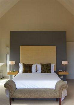 Four Rosmead Boutique Guesthouse Cape Town Bagian luar foto